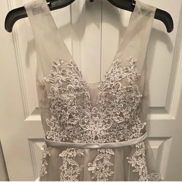 Gorgeous Prom/Wedding/Formal/Graduation Lace Tulle Dress - Picture 9 of 14